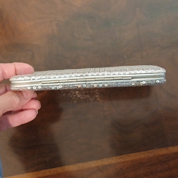 Silver Sequins clutch wallet with Snap closure 5795 - Picture 4 of 9